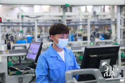 廣東今年推動(dòng)8500家工業(yè)企業(yè)開展技術(shù)改造，激活產(chǎn)業(yè)升級新動(dòng)能
